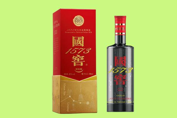 赣州会昌县回收国窖1573.jpg